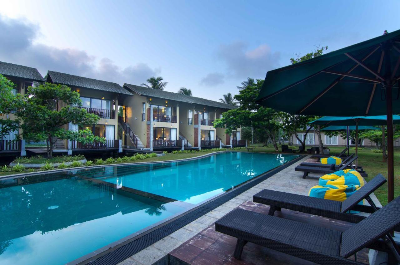 South Lake Resort Koggala Bagian luar foto