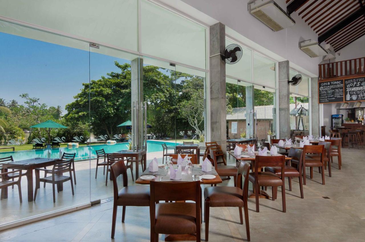 South Lake Resort Koggala Bagian luar foto